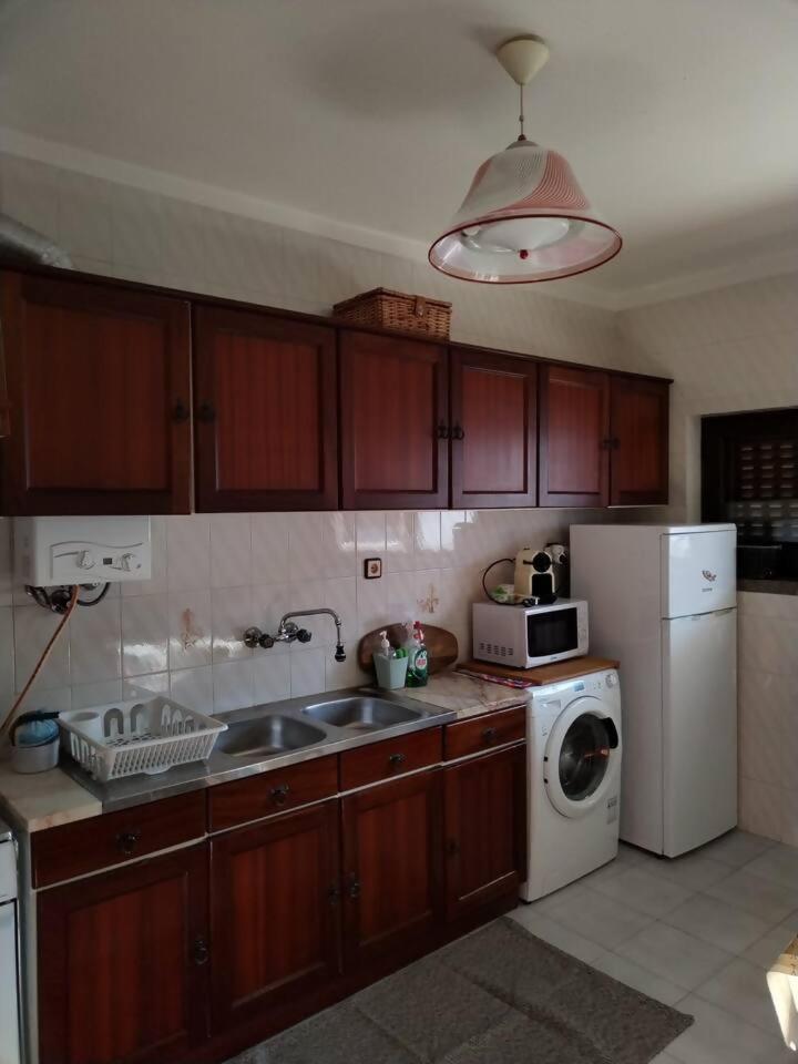 Ip5 Chivas Beach House Ferrel  Buitenkant foto